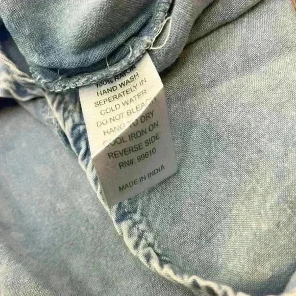 Tramp Light Blue Off The Shoulder Top Size Small - Picture 6 of 9